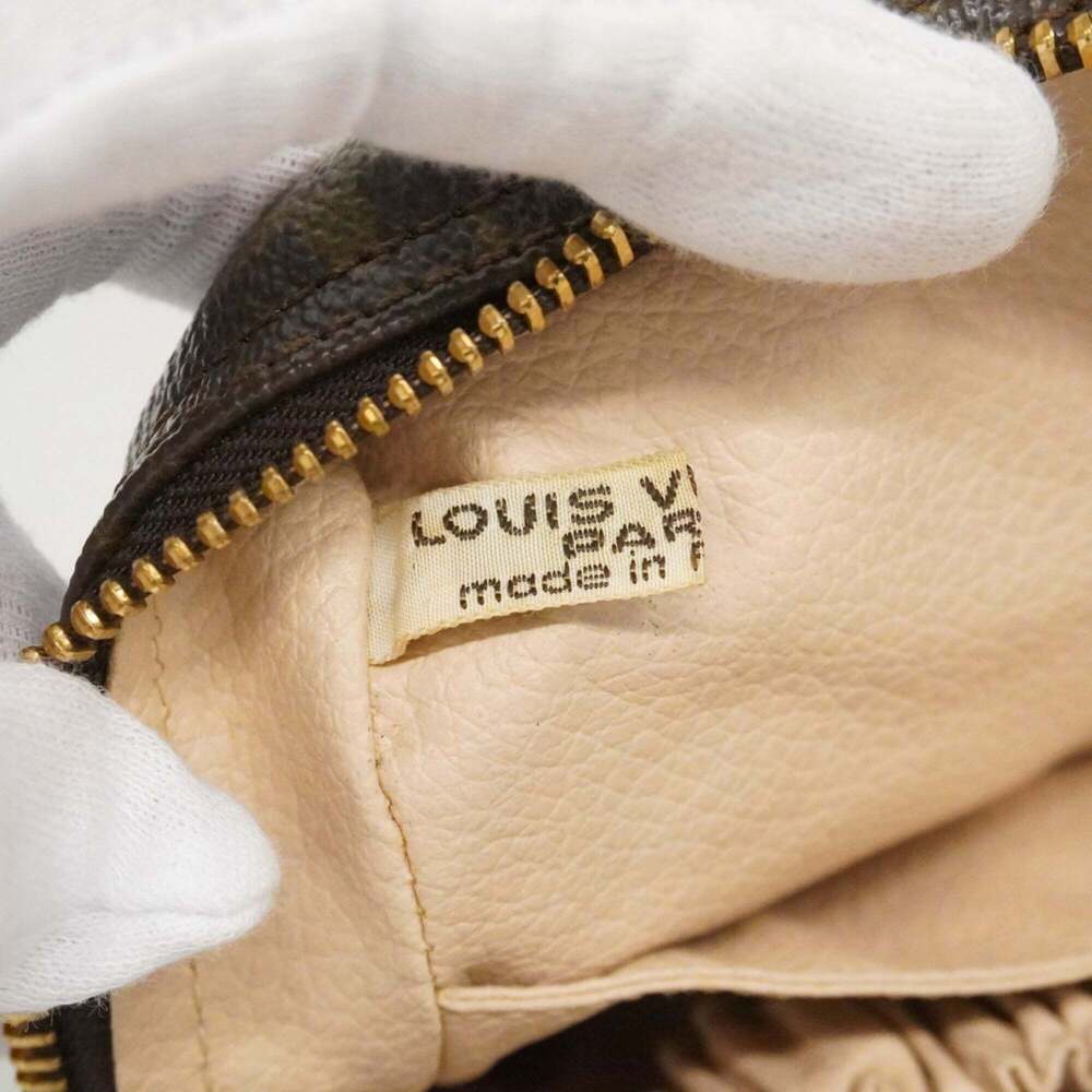 LOUIS VUITTON Authentic Brown Monogram Pouch - Picture 5 of 9